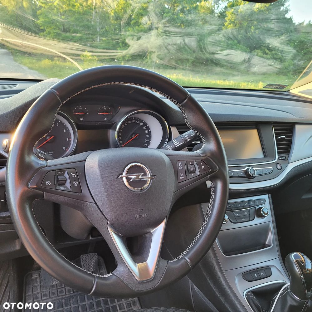 Opel Astra 1.4 T Enjoy - 9