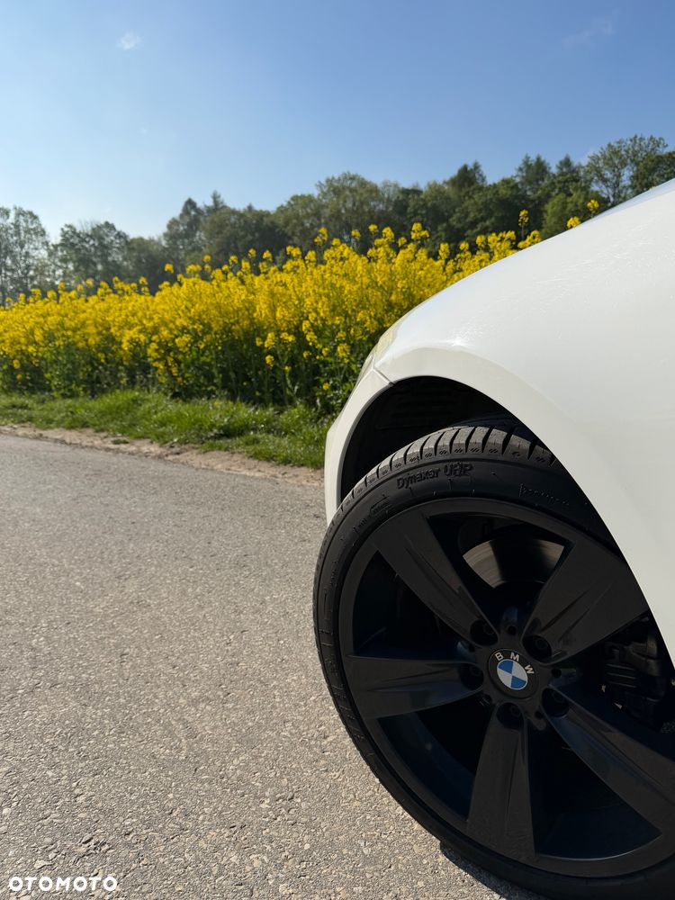 BMW Seria 3 320d - 4