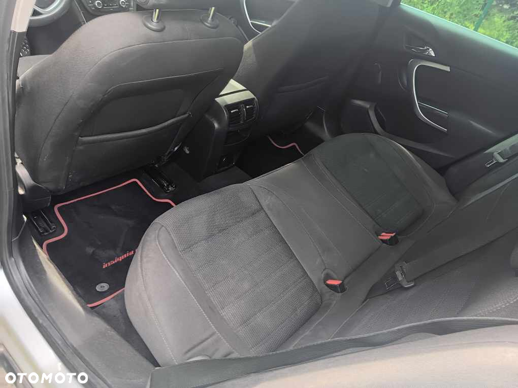Opel Insignia 1.6 T Sport - 11