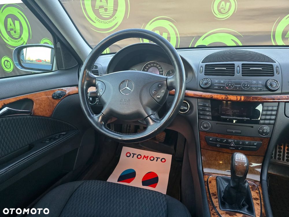 Mercedes-Benz Klasa E - 8