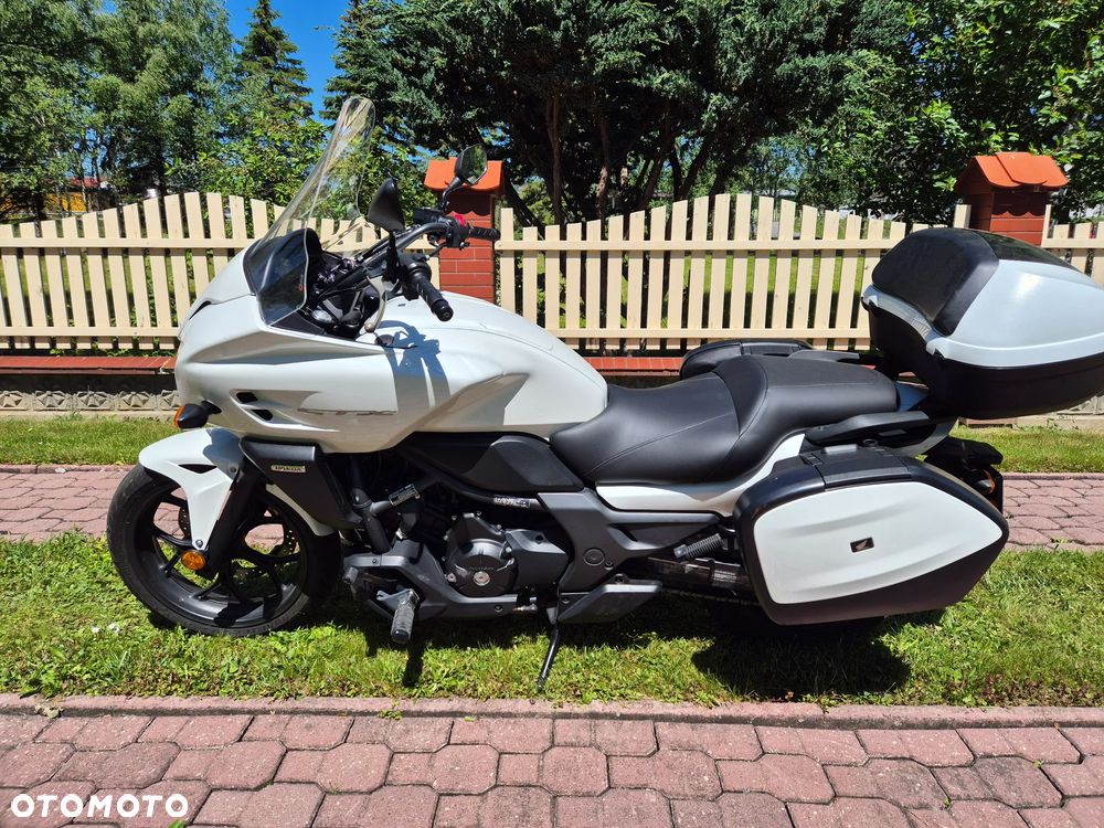 Honda CTX - 2
