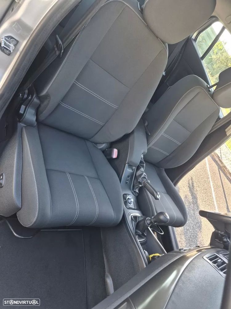 Renault Mégane Sport Tourer 1.5 dCi Limited SS - 16