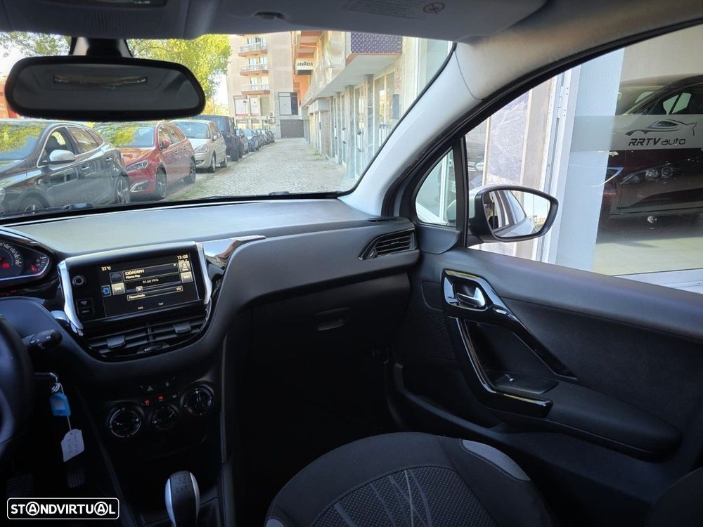 Peugeot 208 1.4 HDi Active - 21