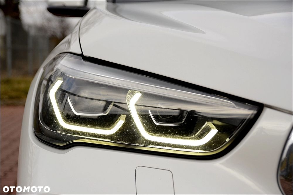 BMW X1 sDrive18d M Sport sport - 34