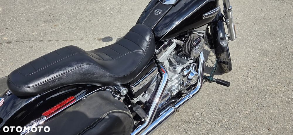 Harley-Davidson Dyna Super Glide - 28