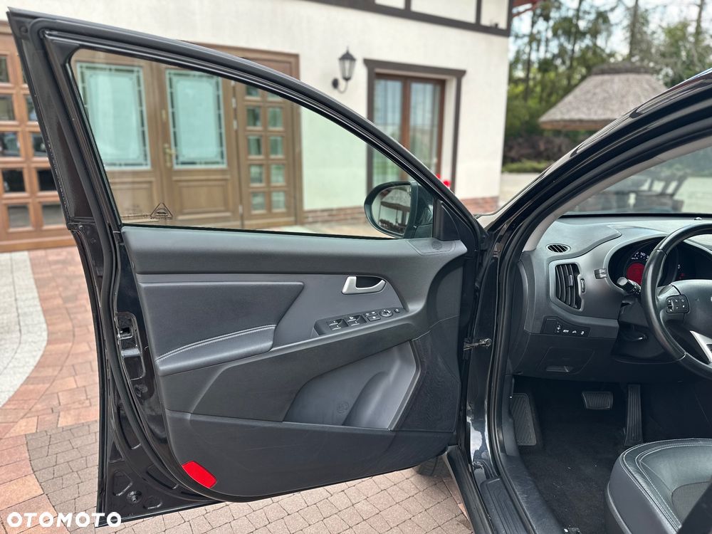 Kia Sportage 2,0 CRDI AWD Spirit - 36