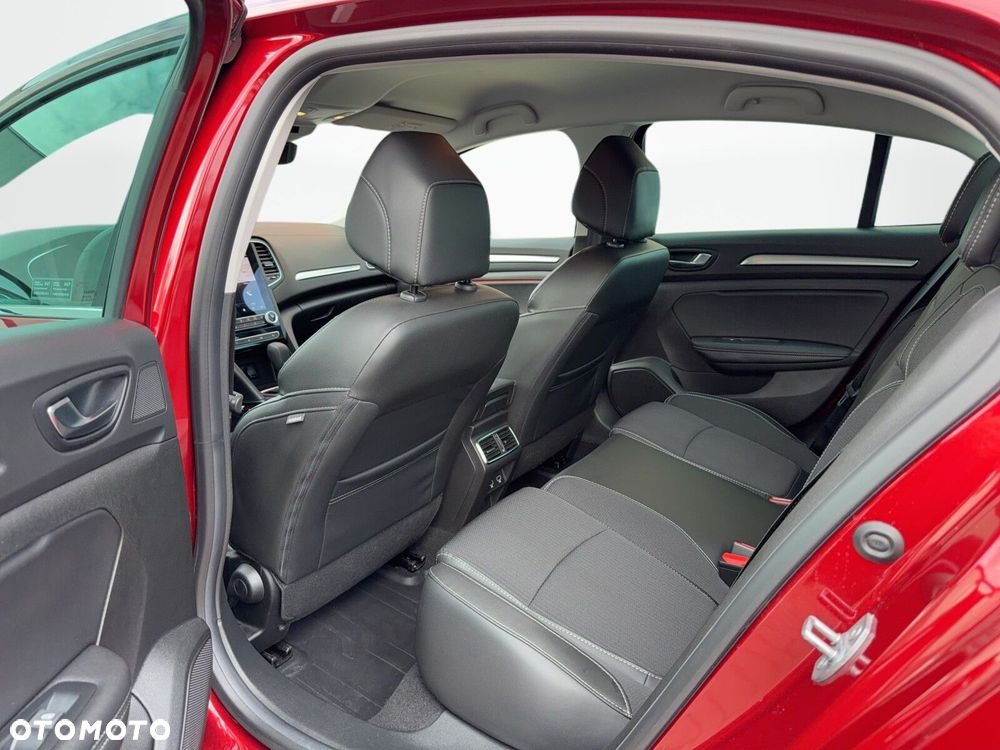 Renault Megane 1.3 TCe FAP Techno EDC - 30