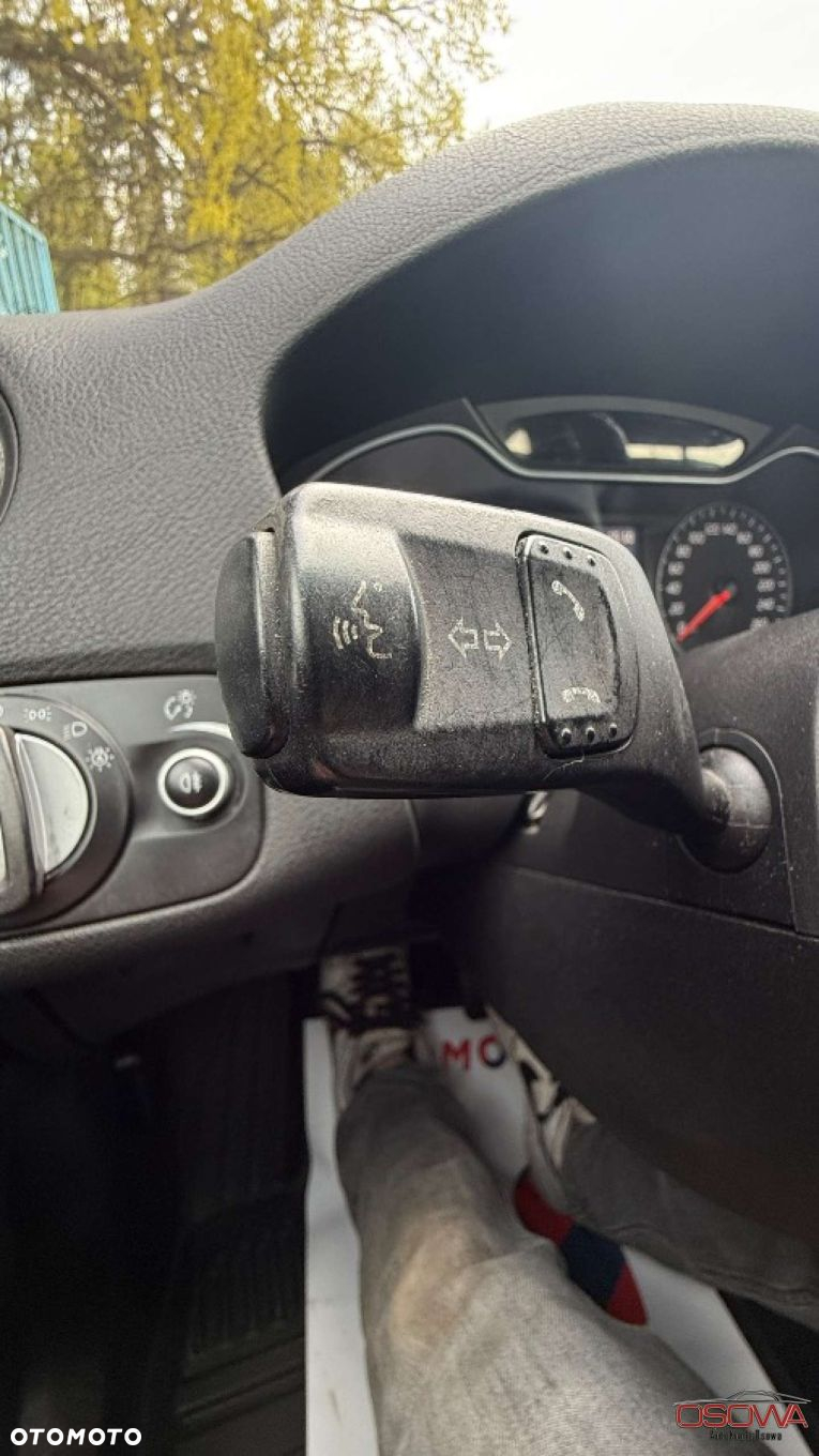 Ford Mondeo - 29