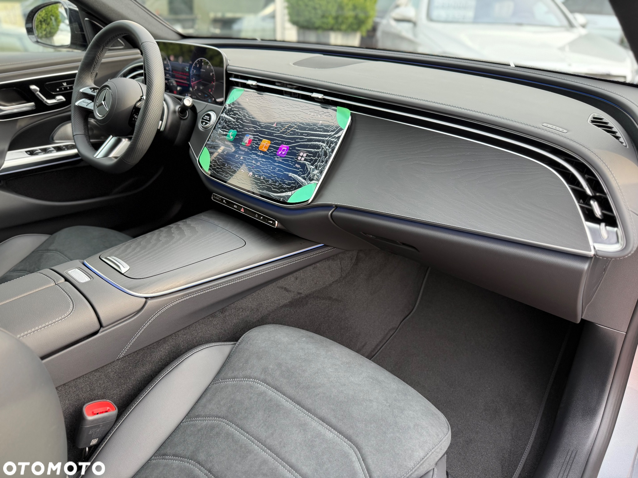 Mercedes-Benz Klasa E 200 mHEV 4-Matic AMG 9G-Tronic - 5