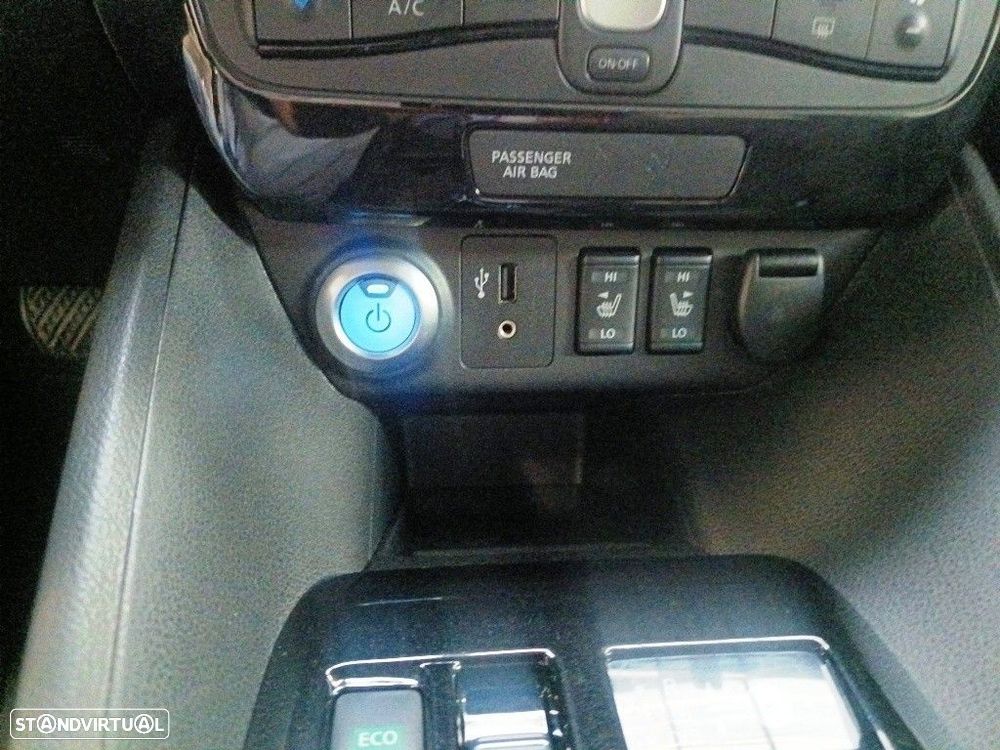 Nissan Leaf N-Connecta - 13