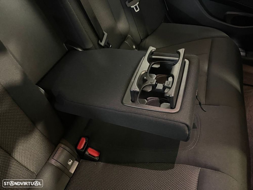 BMW 330 e Corporate Edition Auto - 17