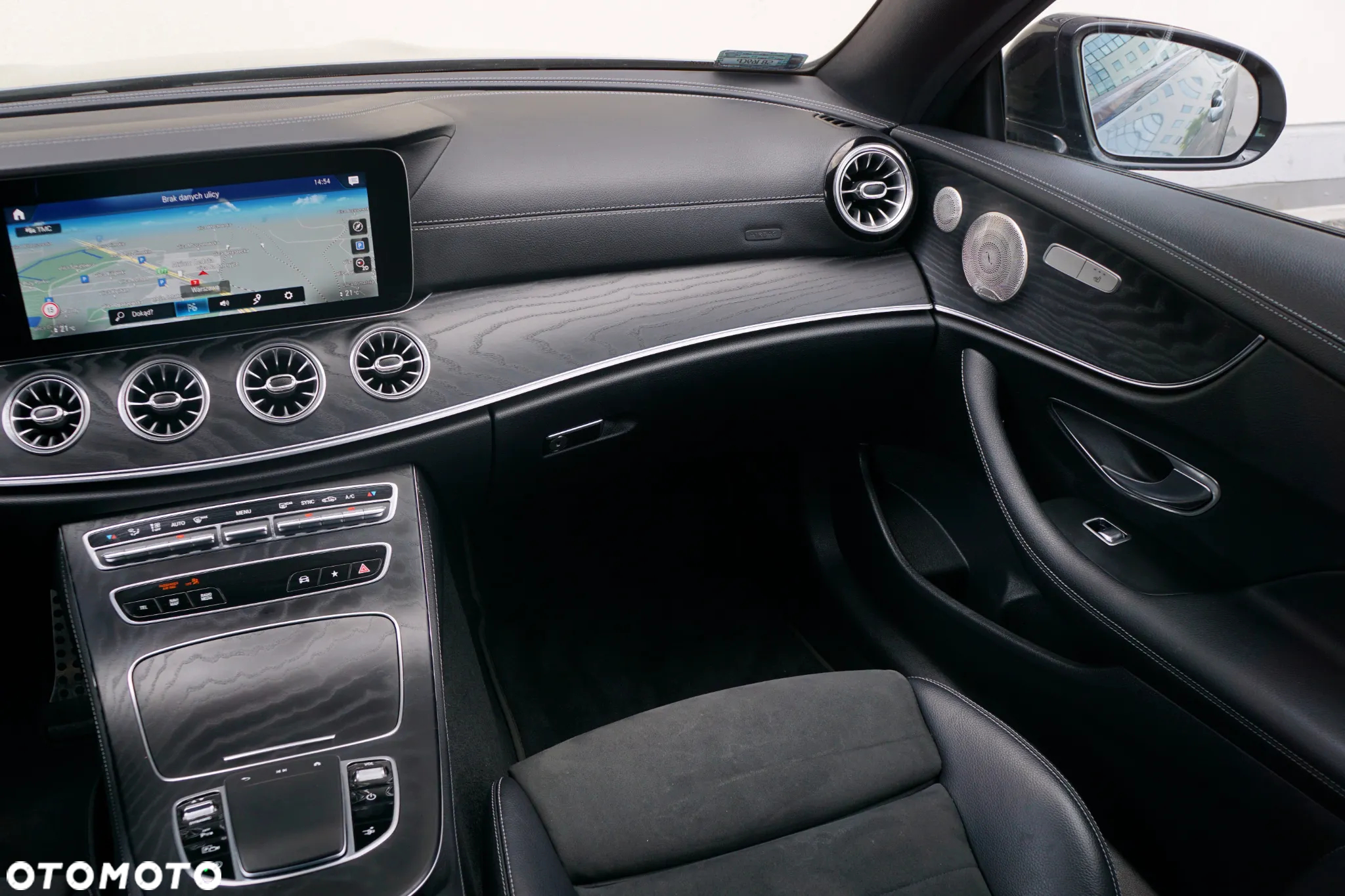 Mercedes-Benz Klasa E 300 Coupe 9G-TRONIC - 17