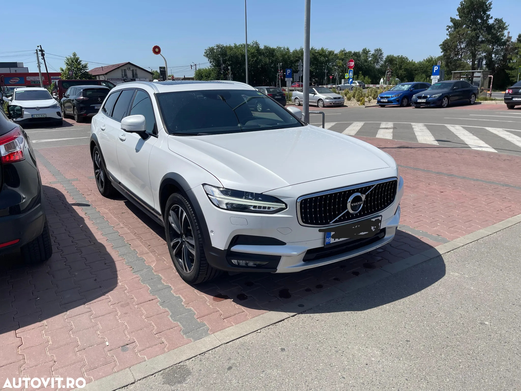 Volvo V90 V90CC D5 AWD - 15