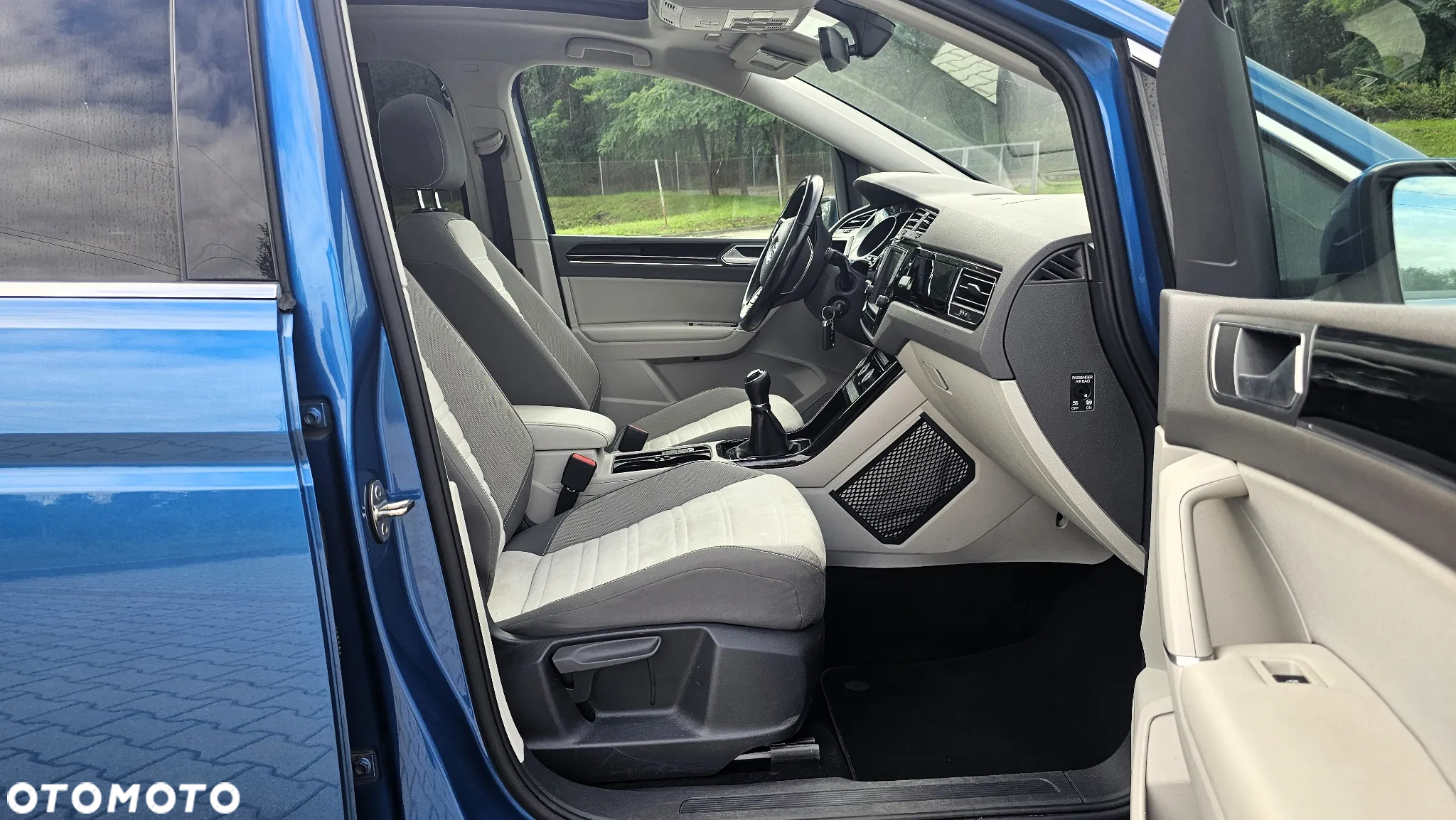 Volkswagen Touran 2.0 TDI BMT Highline - 19