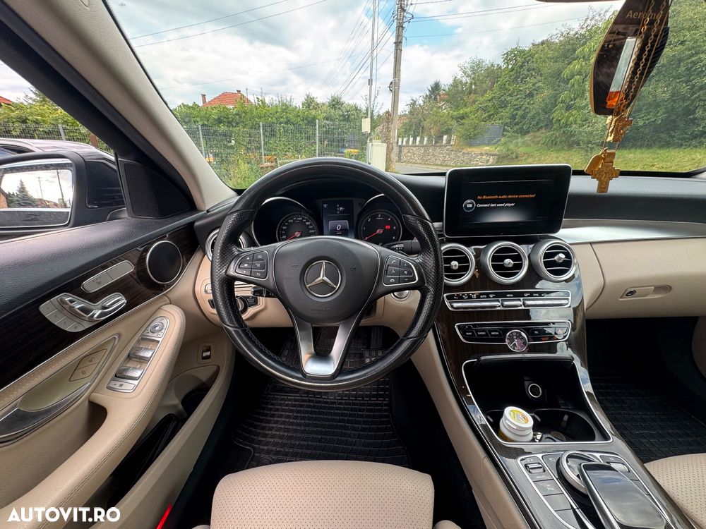 Mercedes-Benz C - 4