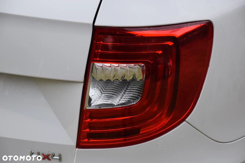 Skoda Superb 2.0 TDI 4x4 Ambition DSG - 14