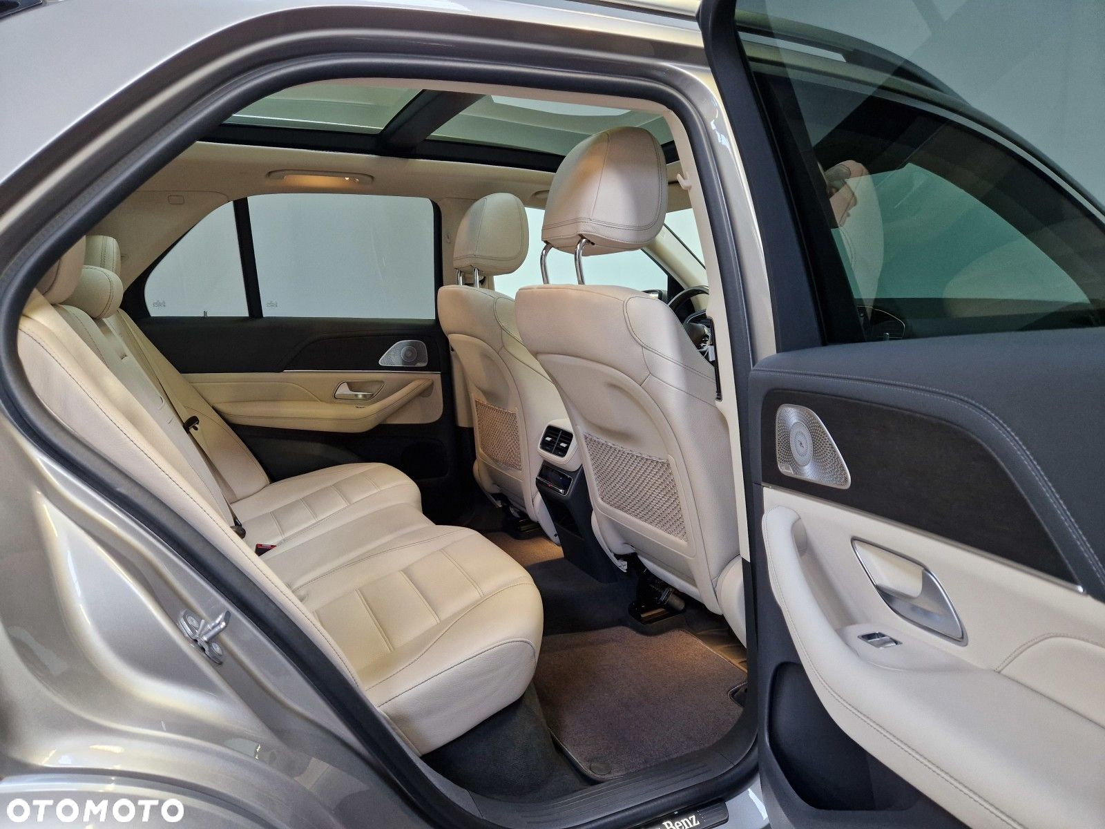Mercedes-Benz GLE 400 d 4-Matic - 24