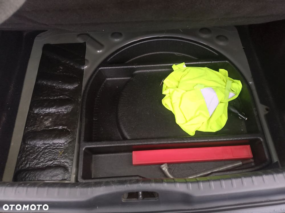 Peugeot 308 1.6 Premium - 7