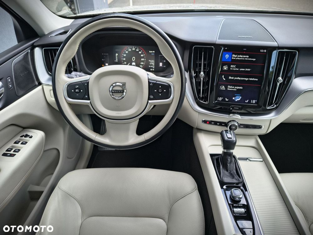 Volvo XC 60 - 21