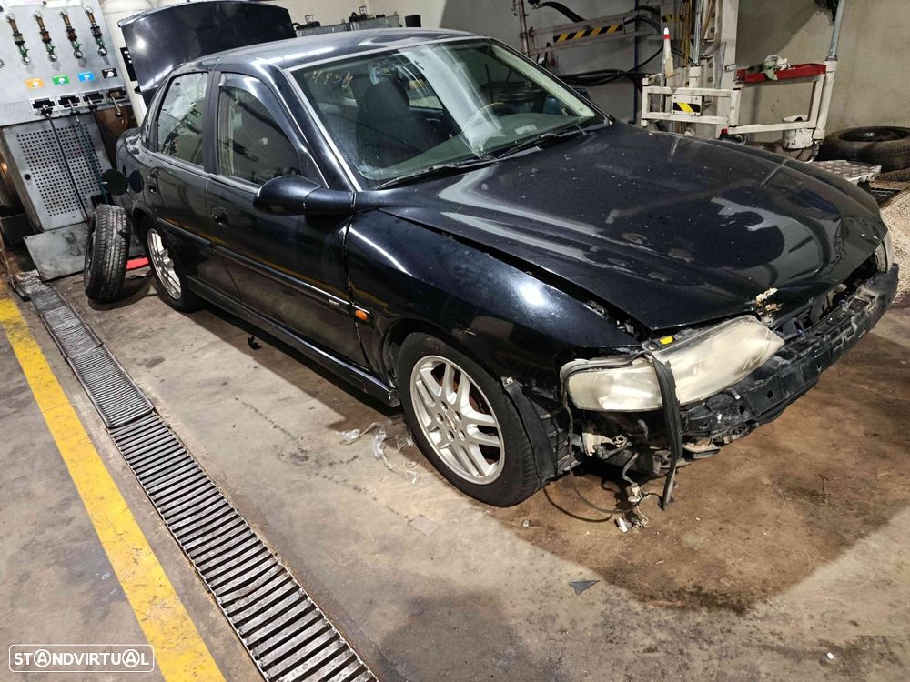 Carro MOT: X20DTH Y20DTH OPEL VECTRA B 2000 2.0TDI 101CV 4P PRETO DIESEL - 3