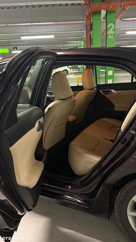 Lexus CT 200h Comfort - 14