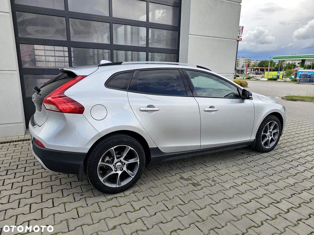 Volvo V40 Cross Country D2 Summum - 6