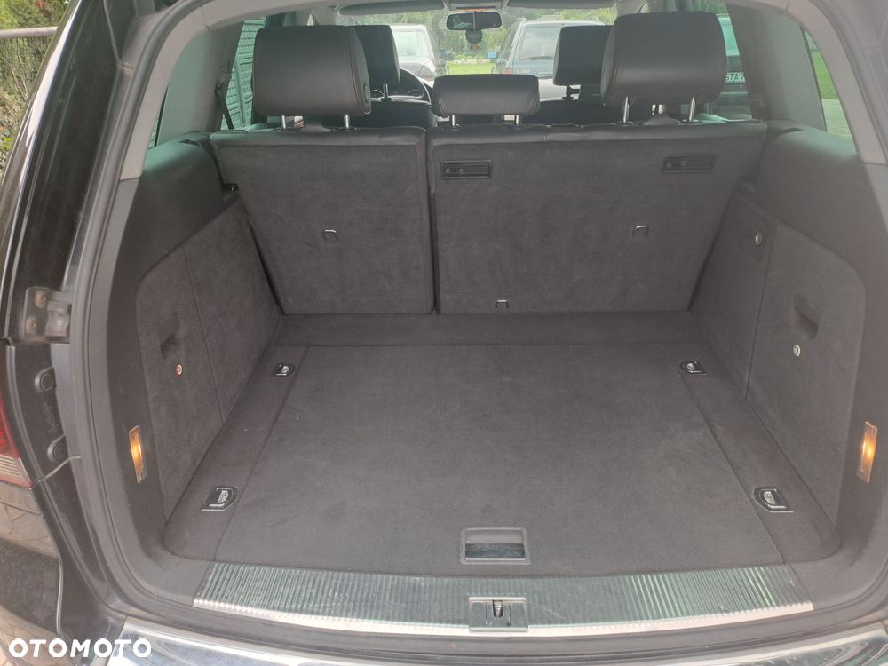 Volkswagen Touareg 3.0 V6 TDI Tiptr - 23