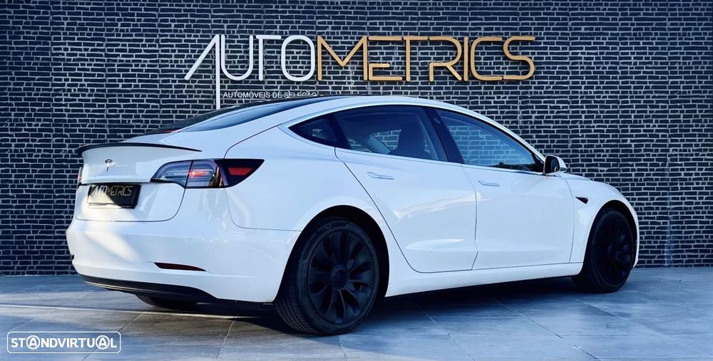 Tesla Model 3 Standard Range Plus RWD - 3