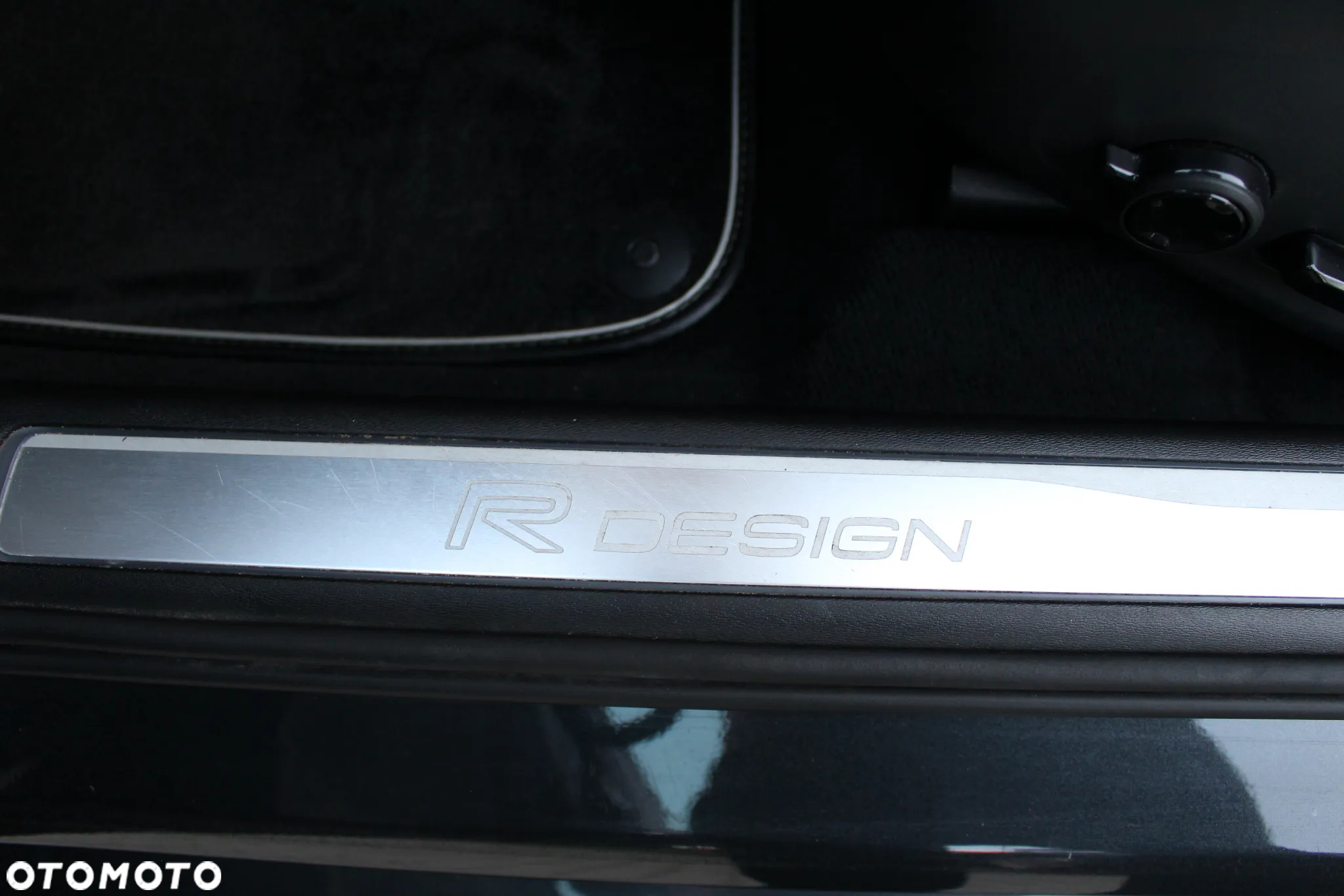 Volvo V90 D4 Geartronic R Design - 30