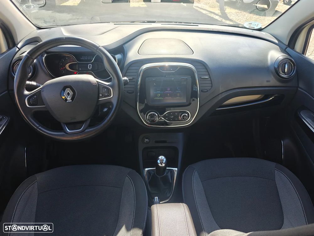 Renault Captur 1.5 dCi Exclusive - 12
