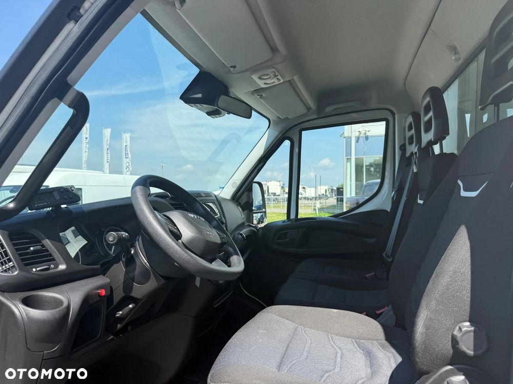 Iveco 70C18 - 10