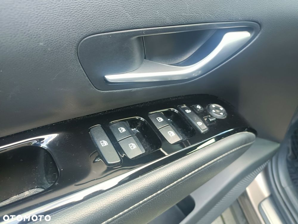 Hyundai Tucson 1.6 T-GDi HEV Executive 2WD - 13