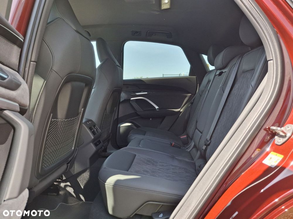 Audi Q5 Sportback - 22