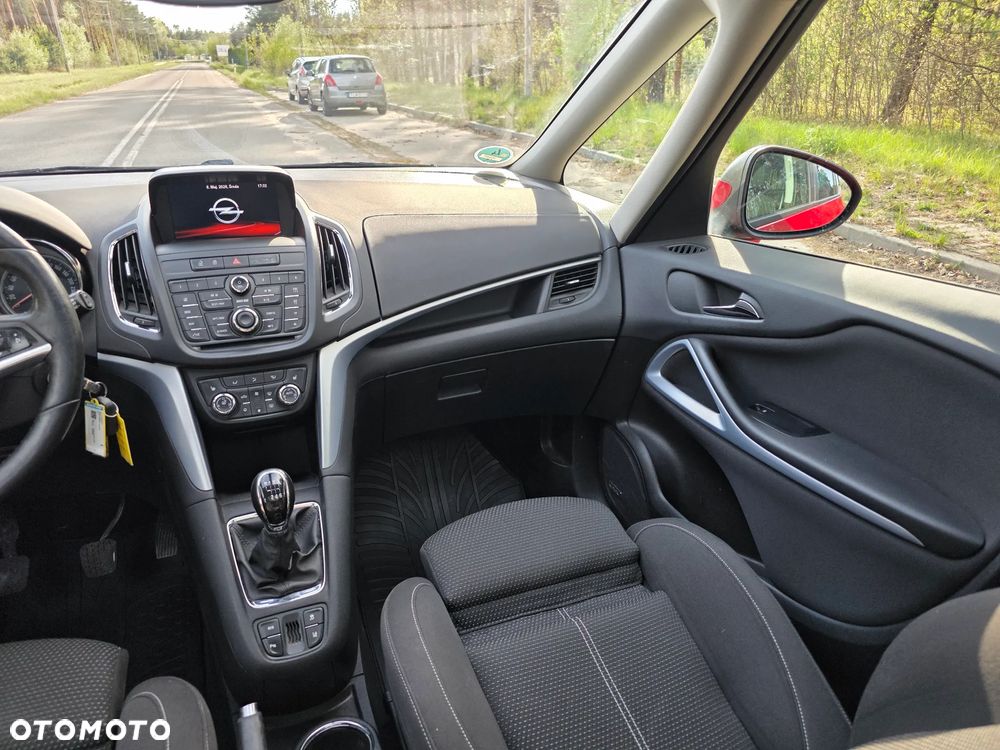 Opel Zafira 1.6 CDTI Cosmo - 27