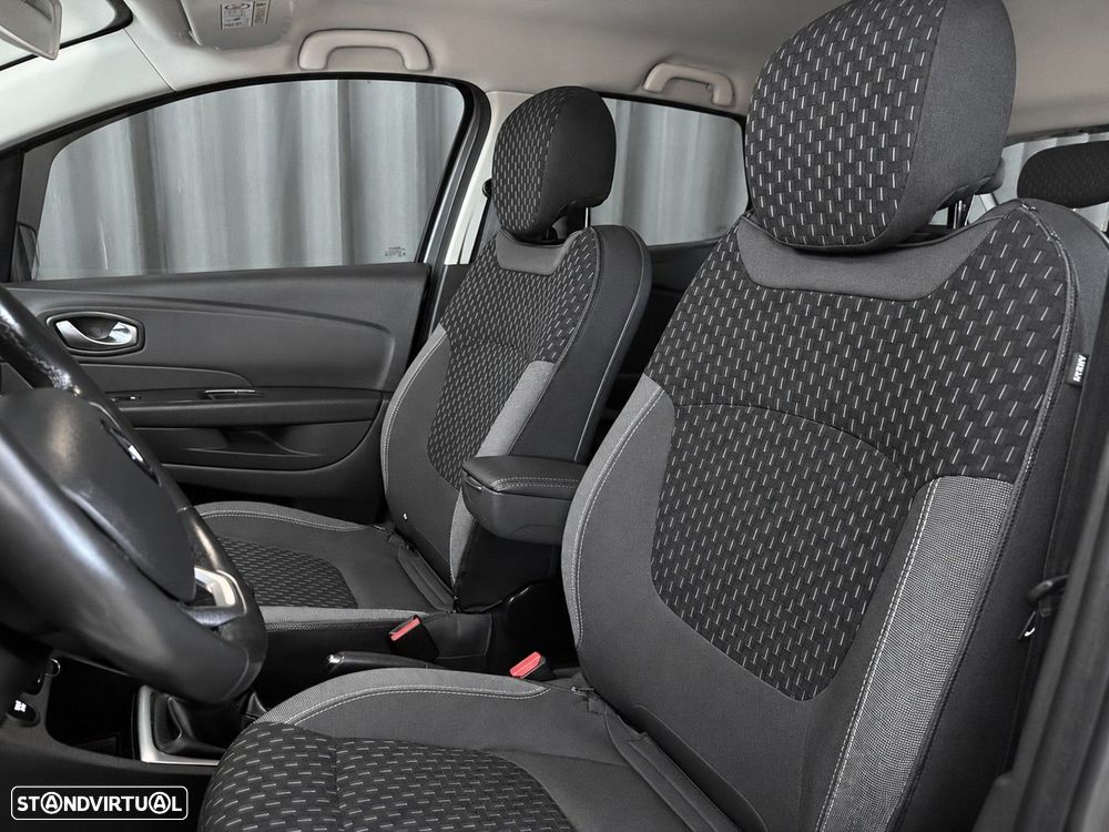 Renault Captur 1.5 dCi Exclusive - 17