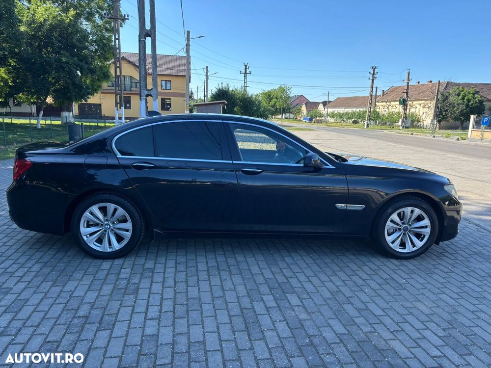 BMW Seria 7 740d xDrive Aut. - 9