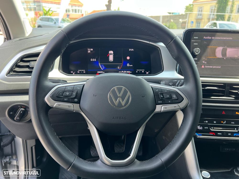 VW T-Roc 1.0 TSI Urban - 12