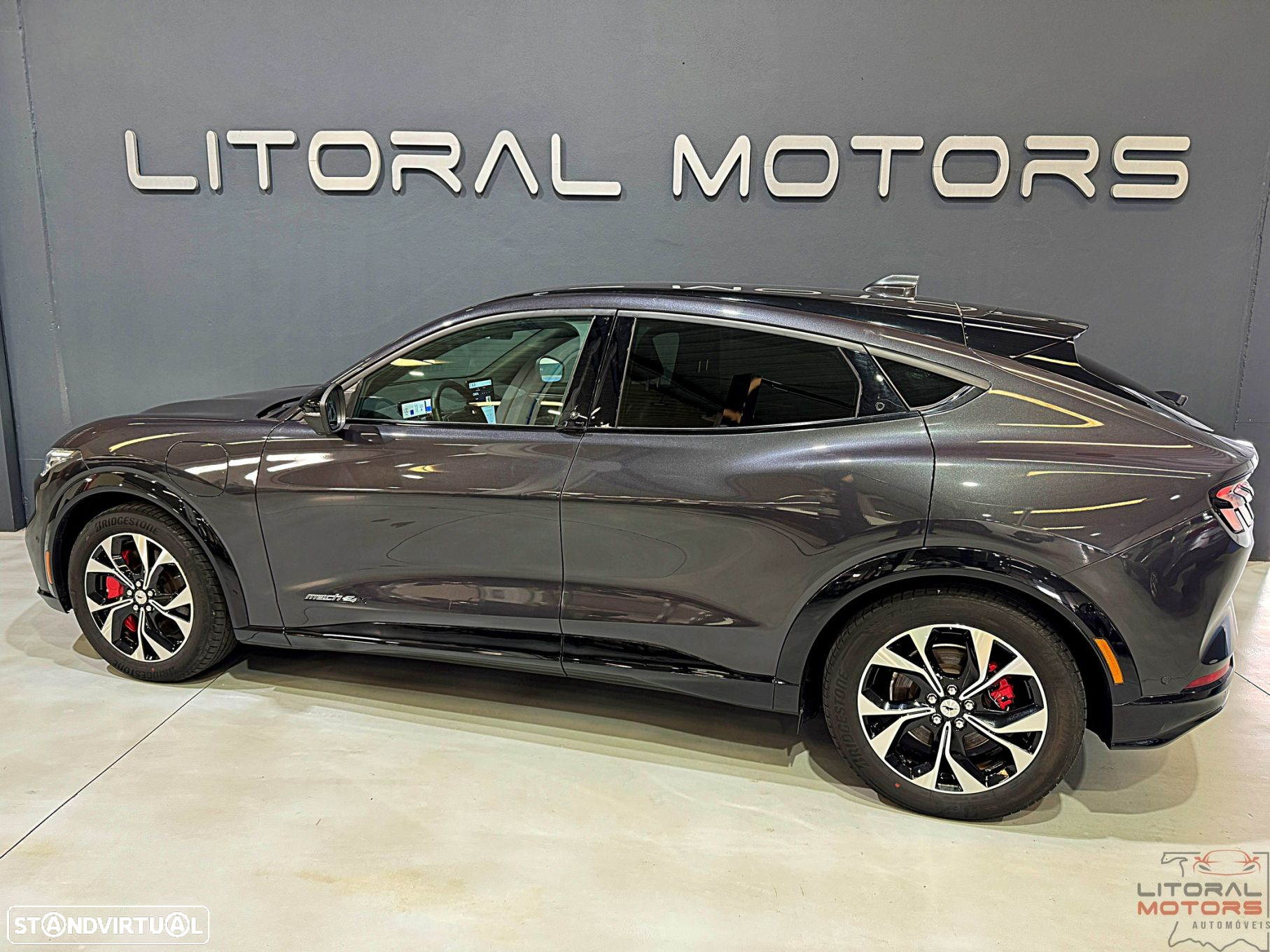 Ford Mustang Mach-E Premium AWD - 7