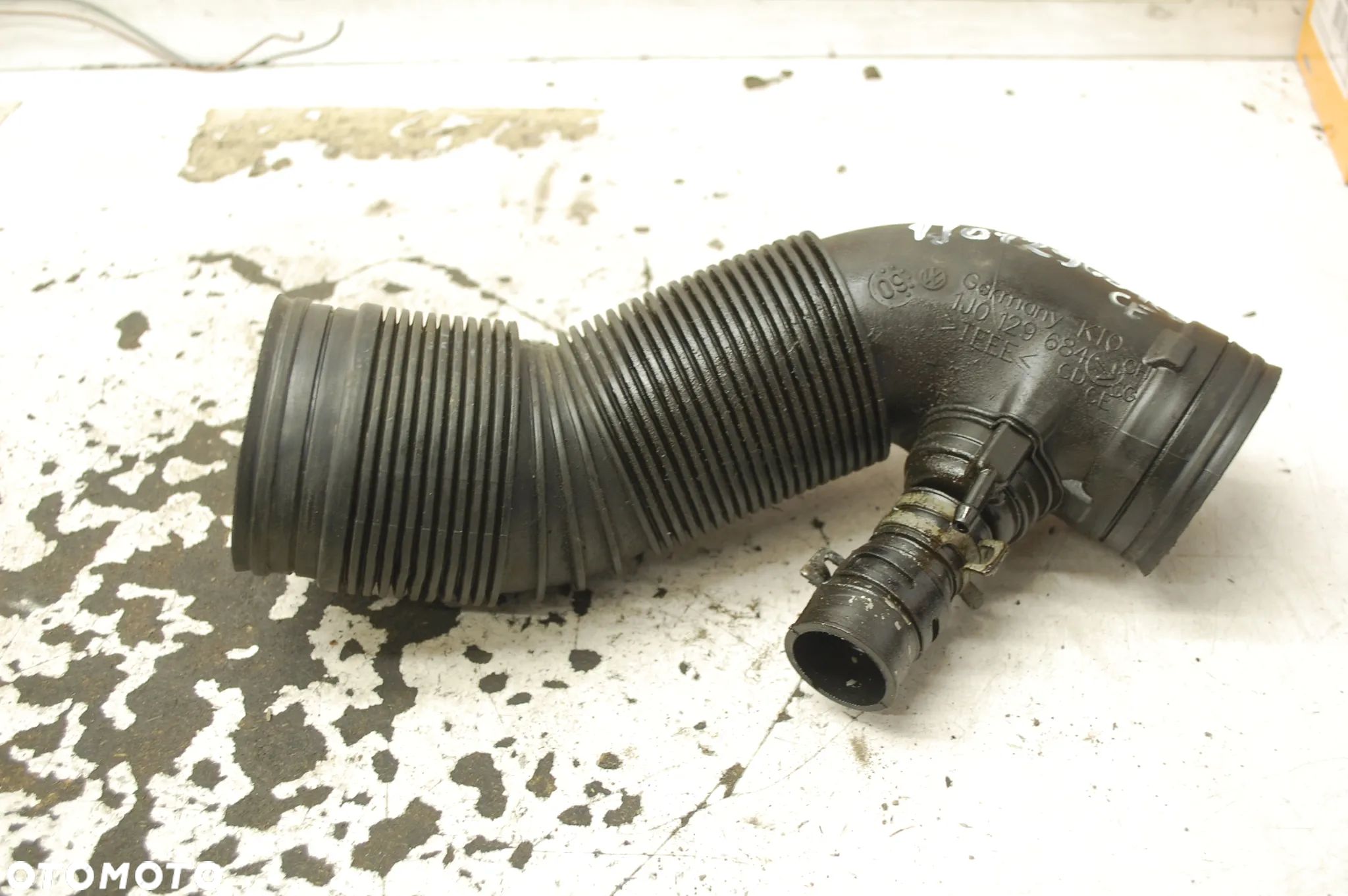 RURA PRZEWÓD POWIETRZA 1J0129684CD SEAT TOLEDO II 1.6 AUDI SKODA VW - 1