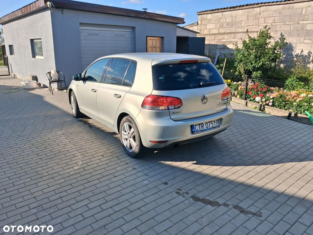 Volkswagen Golf 1.2 TSI MATCH - 11