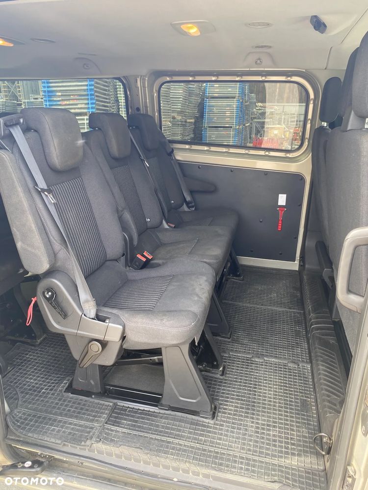 Ford Transit Custom 290 L2H1 Limited - 9