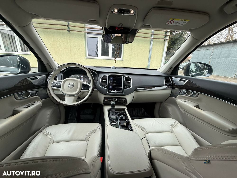 Volvo XC 90 D5 AWD Inscription - 10