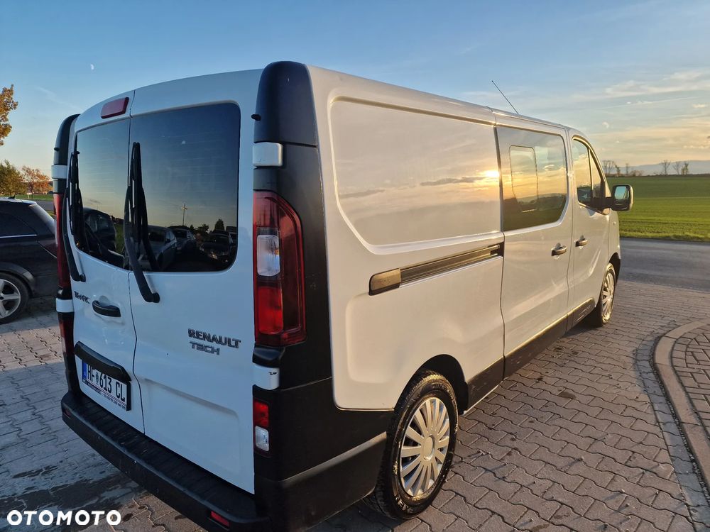 Renault Trafic - 11