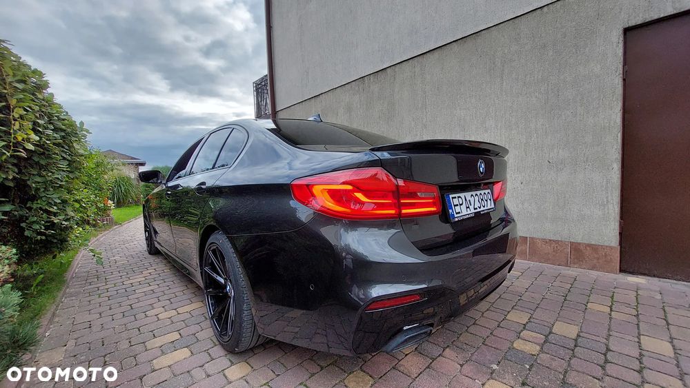BMW Seria 5 518d M Sport - 8