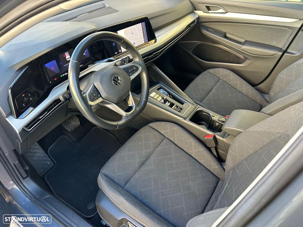 VW Golf 1.0 eTSI Life DSG - 9