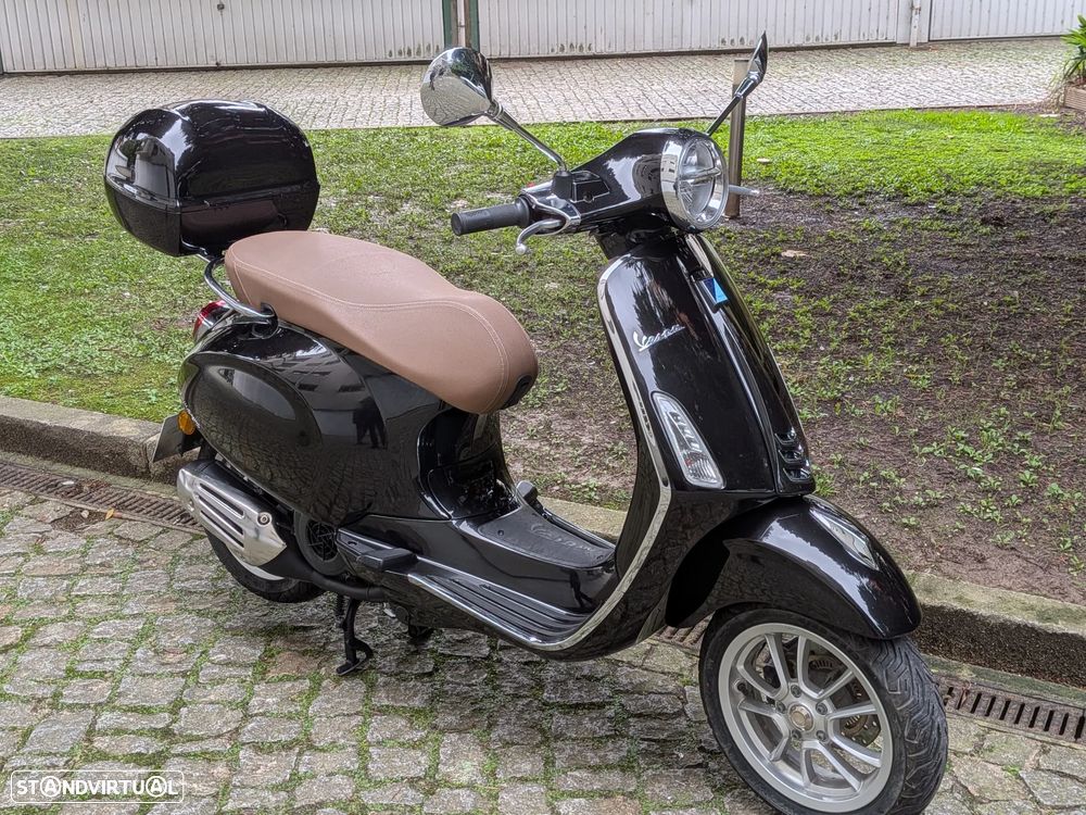 Vespa Primavera - 12
