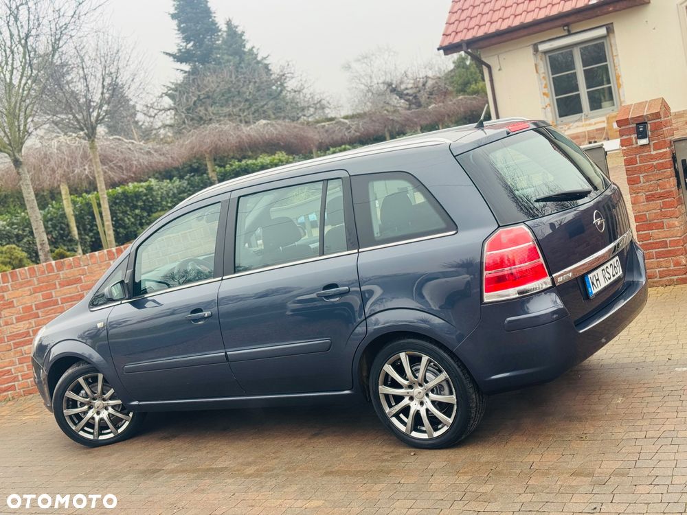 Opel Zafira 1.8 Edition Plus - 4