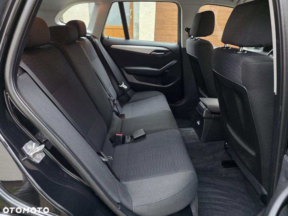 BMW X1 xDrive20d - 12