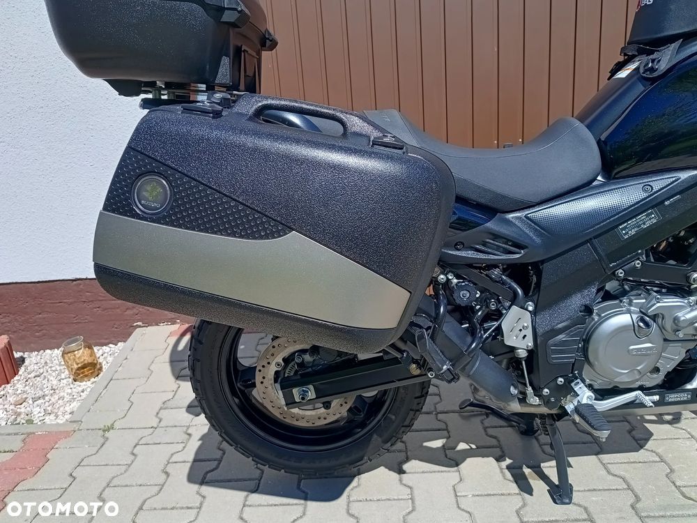 Suzuki V-STROM - 9