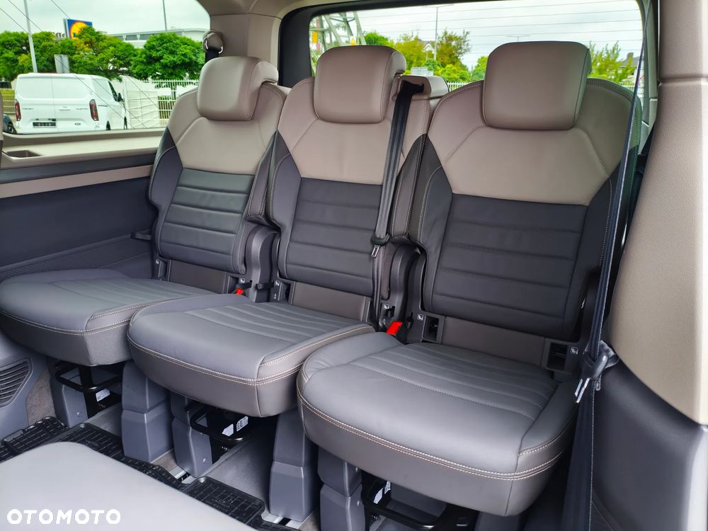 Volkswagen Multivan 2.0 TDI L2 Family DSG - 16